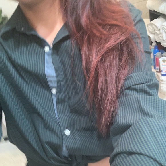 Penguin medium button up long sleeve - Picture 2 of 5